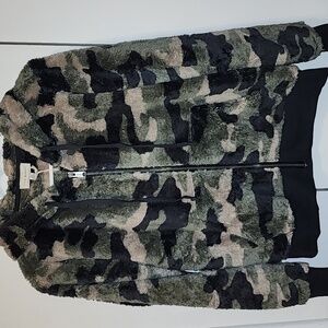 Lucky Brand Camouflage Hoodie Soft Sherpa Size S
